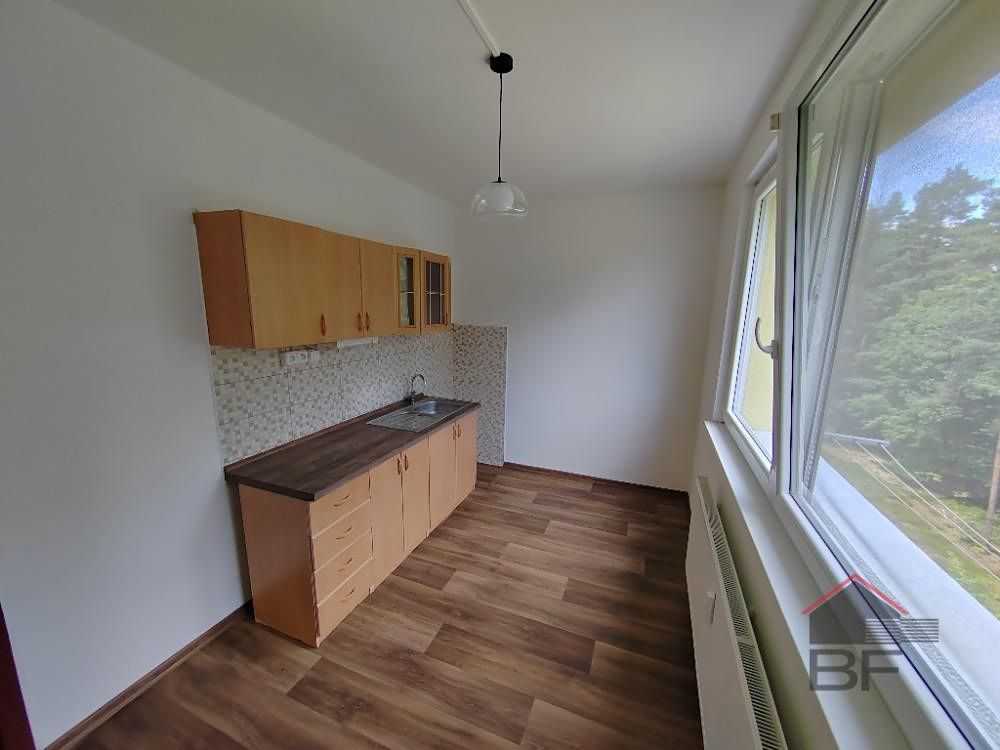 Pronájem bytu 2+1 50 m² – fotografie 5