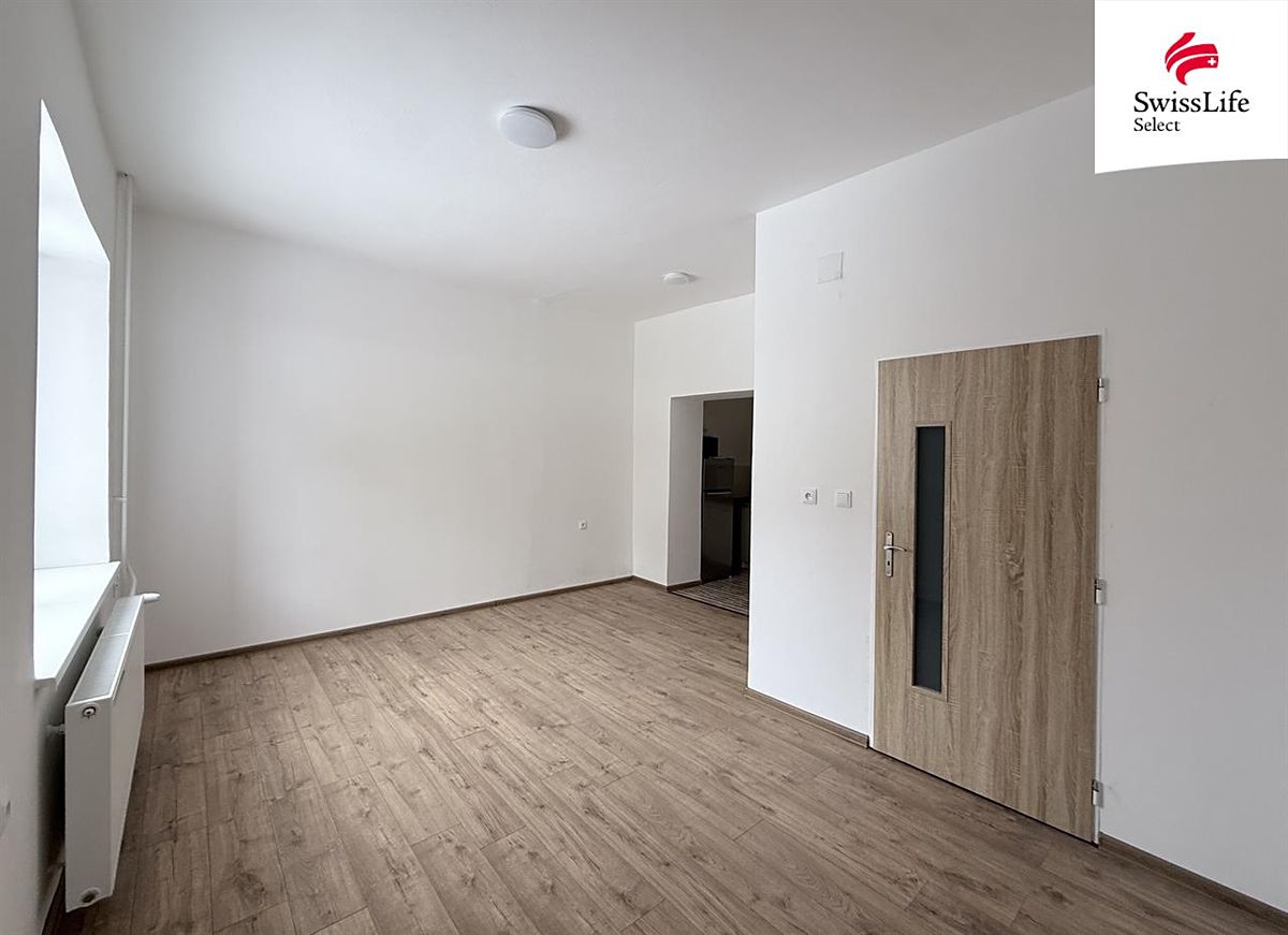 Pronájem bytu 1+kk 33 m²