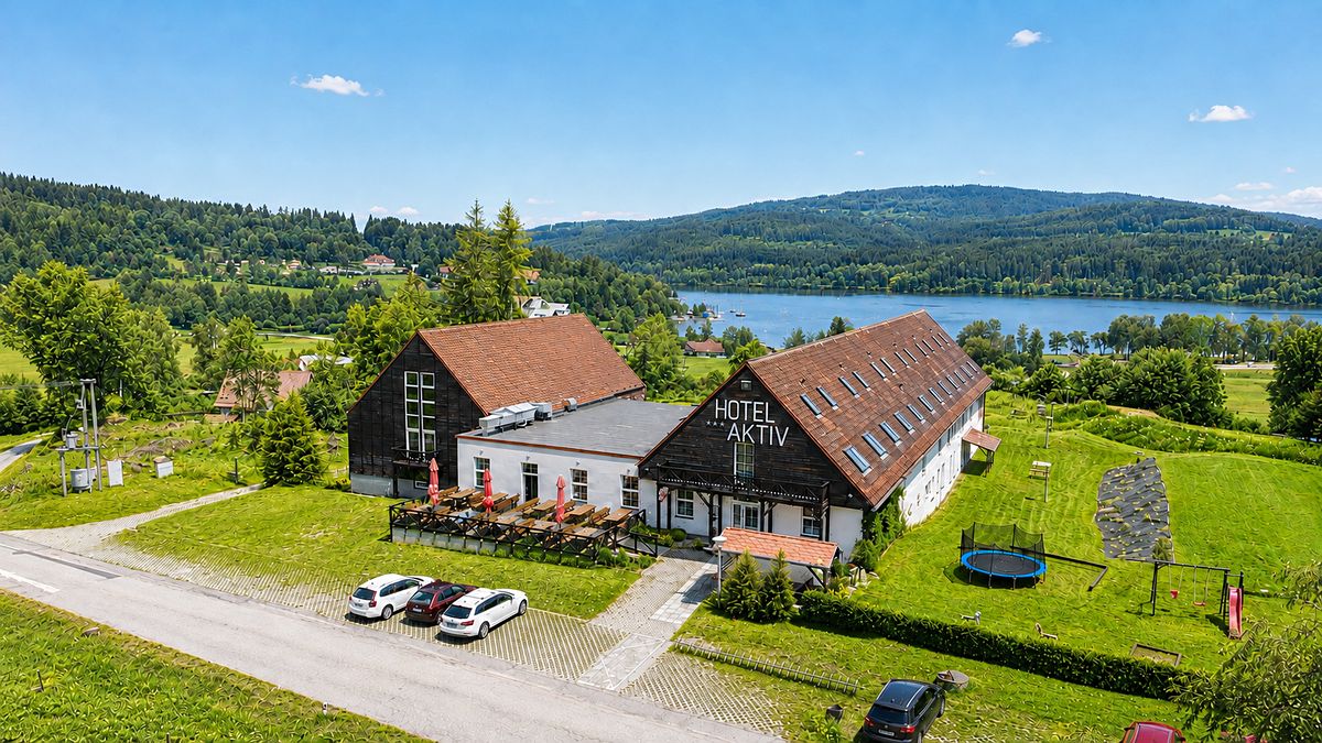 Prodej ubytovacího zařízení 2694 m²