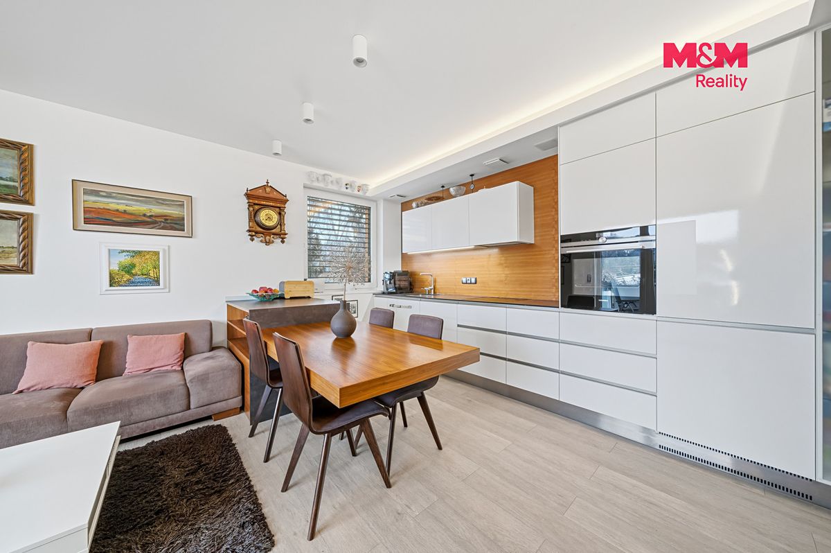 Prodej bytu 4+kk 103 m² – fotografie 2