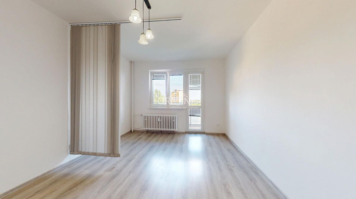 Pronájem bytu 2+1 50 m² – fotografie 3