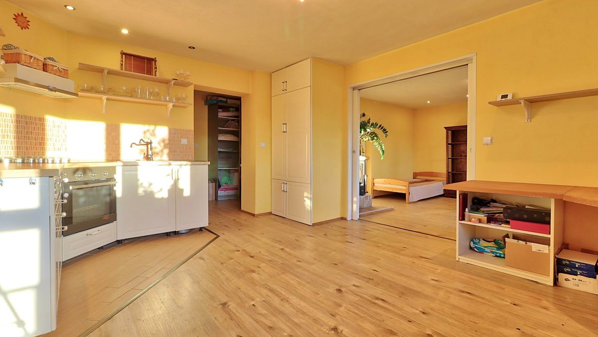 Pronájem bytu 2+kk 73 m² – fotografie 4