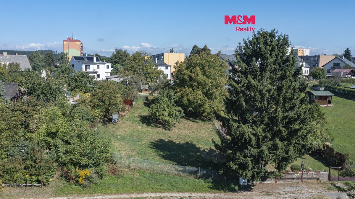 Prodej stavebního pozemku 798 m²