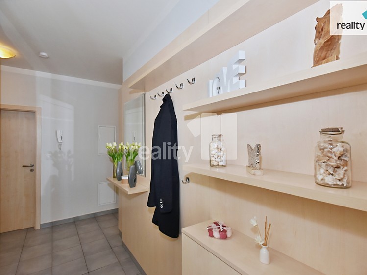 Wohnung 4+kk zum Kauf, 93 m² (32 von 45)