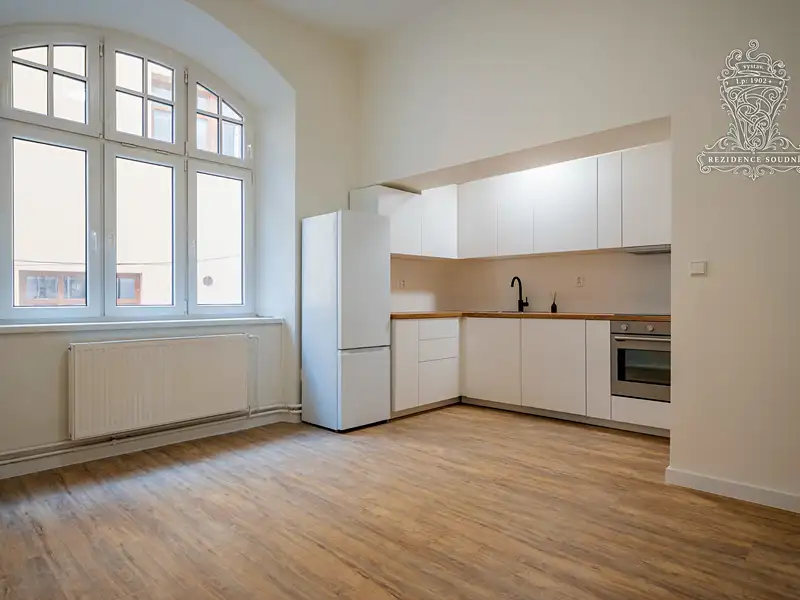 Prodej bytu 3+kk 80 m², Nymburk – náhled fotky 1