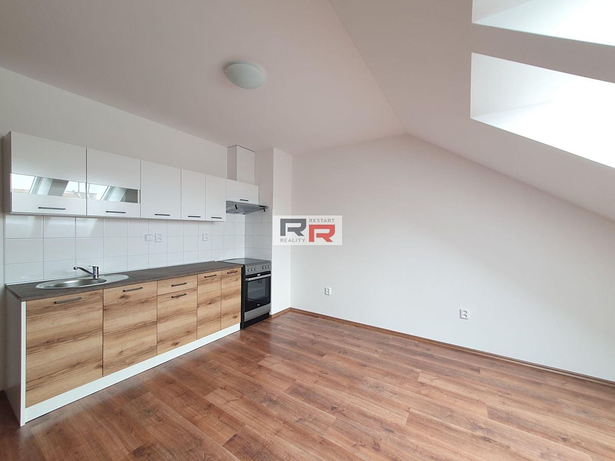 Pronájem bytu 2+kk 59 m²