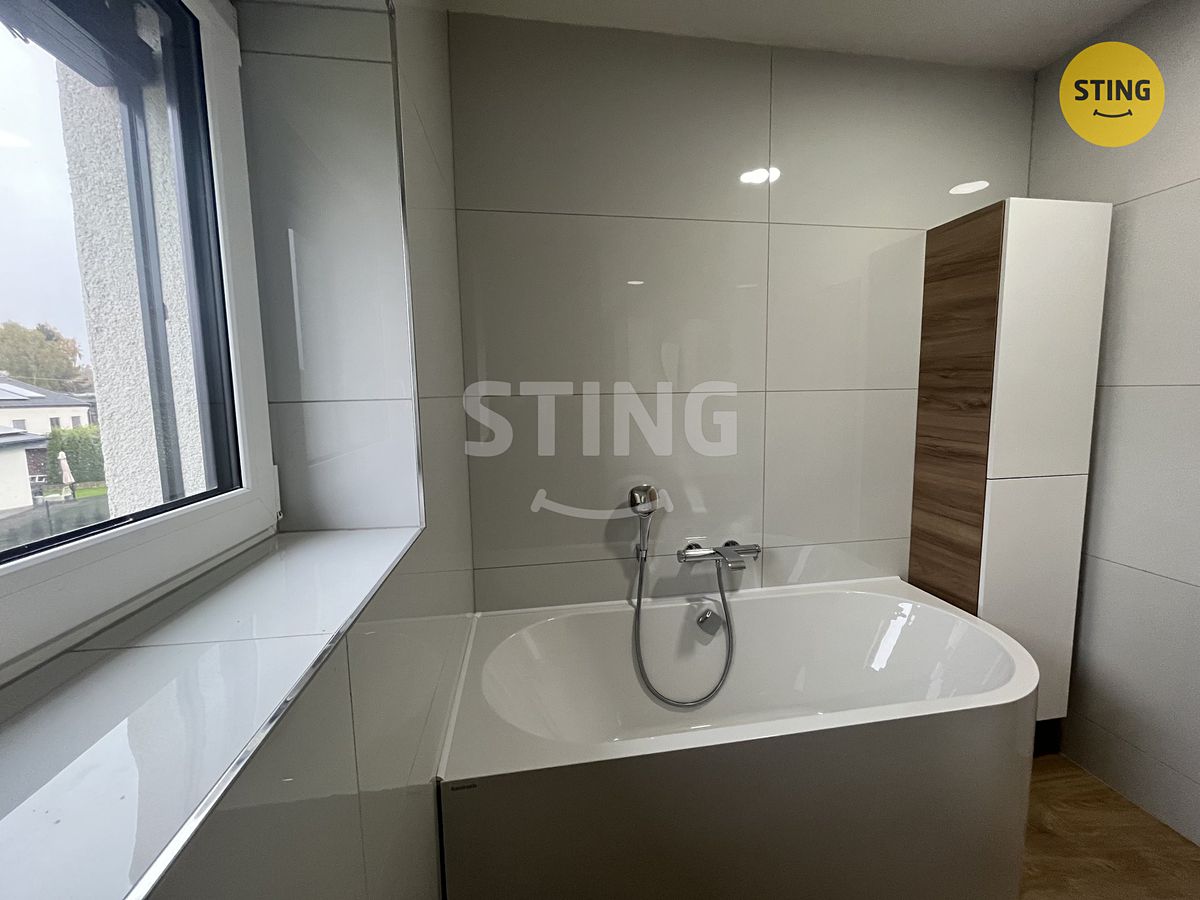Pronájem bytu 3+kk 79 m² – fotografie 3