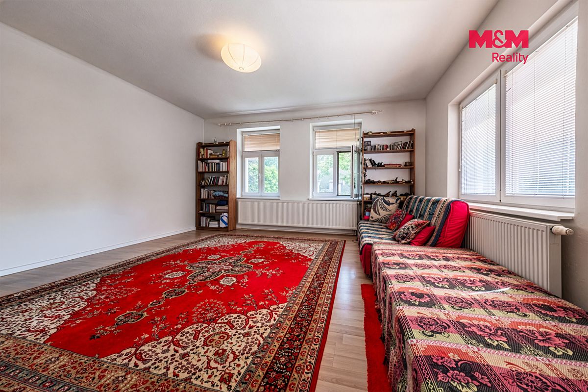Prodej rodinného domu 200 m², pozemek 336 m² – fotografie 4