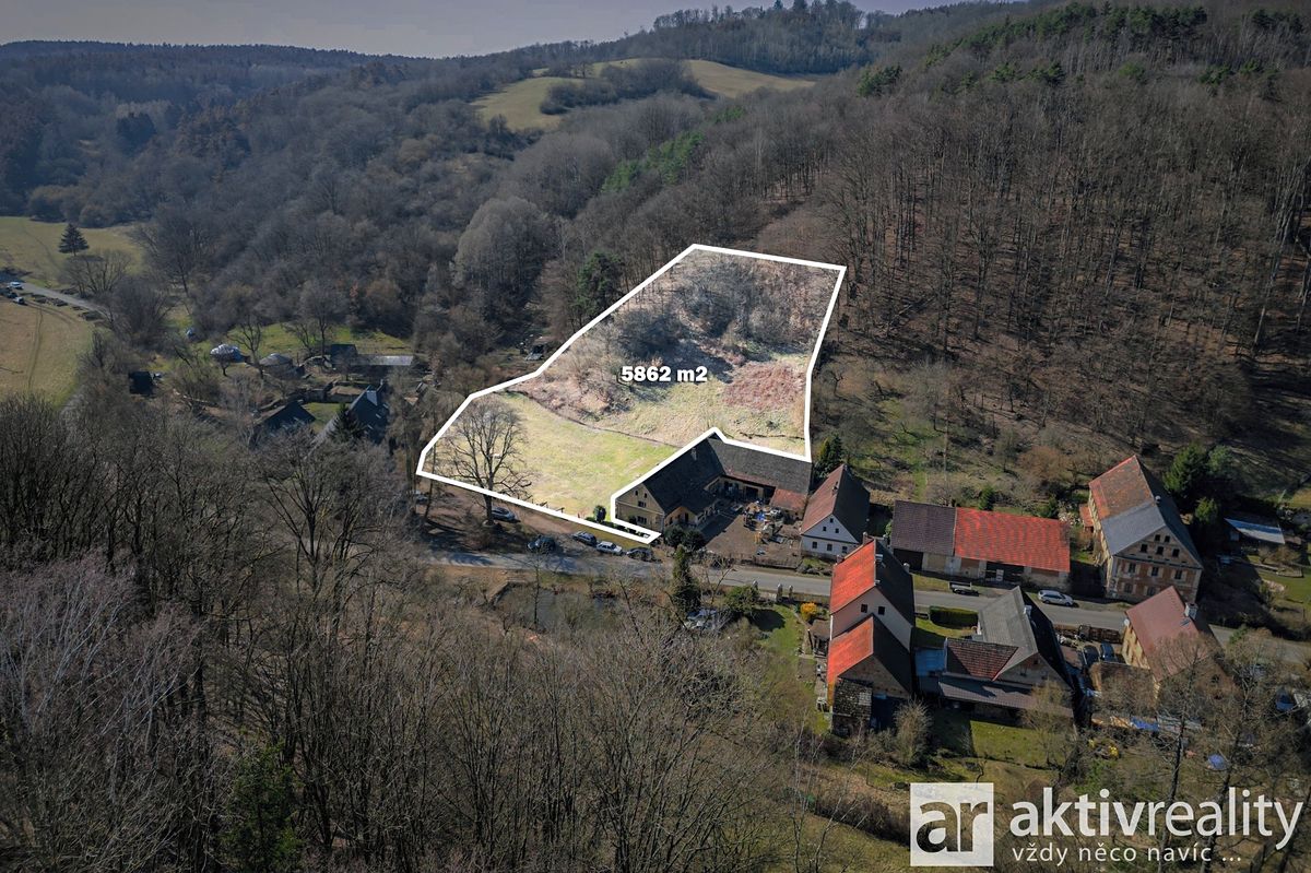 Prodej stavebního pozemku 5862 m²