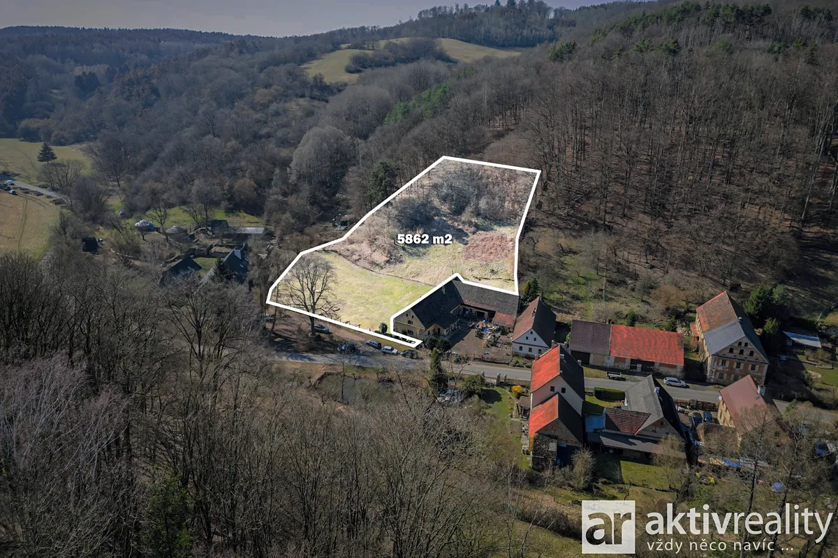 Prodej stavebního pozemku 5862 m²