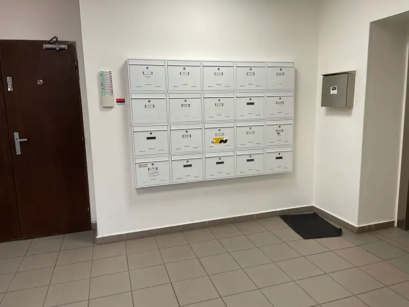 Pronájem kanceláře 18 m², Praha – náhled fotky 3