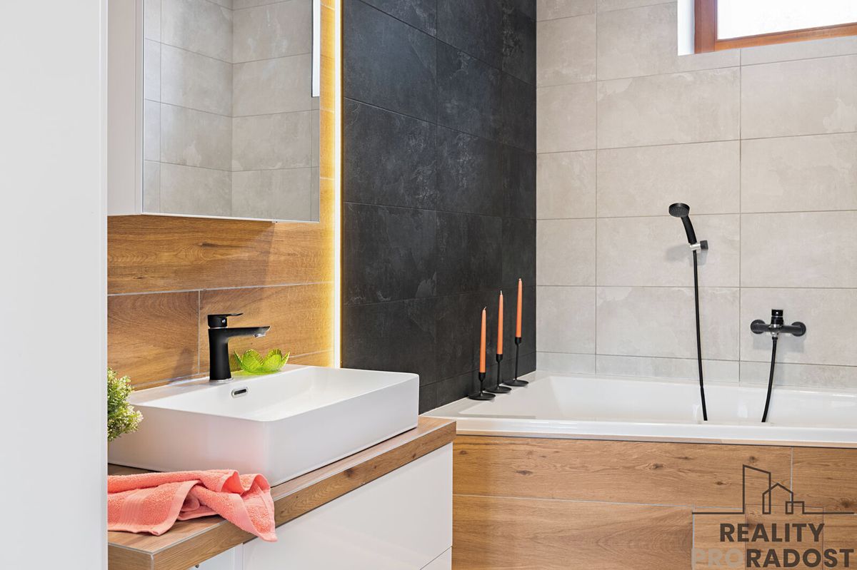 Prodej bytu atypický 189 m² – fotografie 2