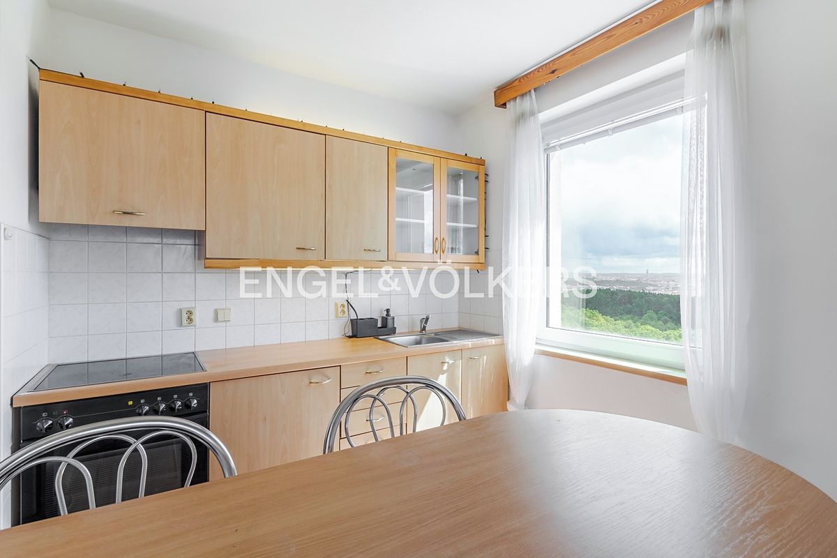 Pronájem bytu 3+kk 70 m² – fotografie 2