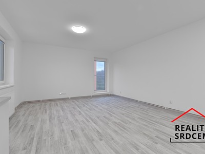 Pronájem bytu 2+kk, 48 m² (3 z 22)
