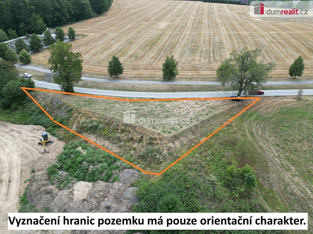 Prodej pozemku 1054 m² – fotografie 3