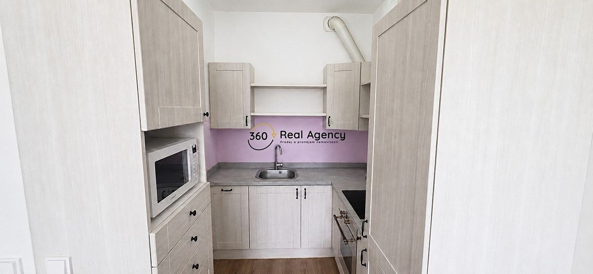 Pronájem bytu 3+kk 57 m²