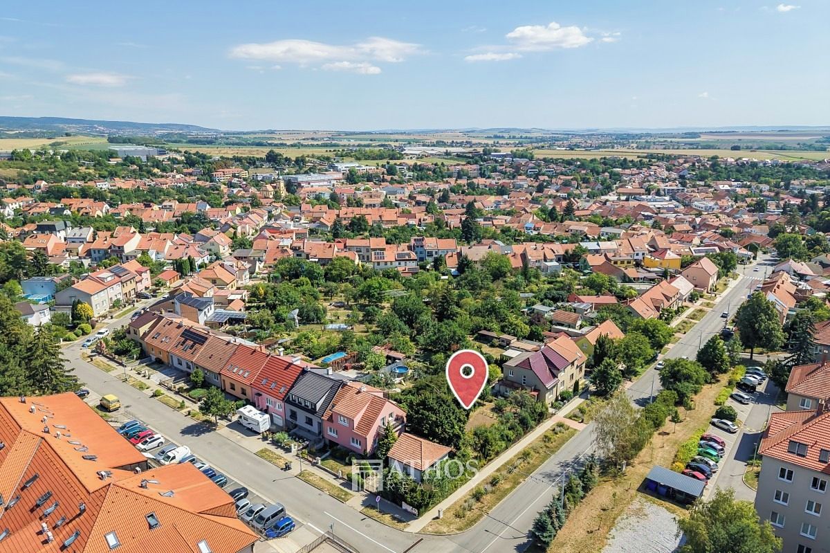 Prodej stavebního pozemku 426 m² – fotografie 3