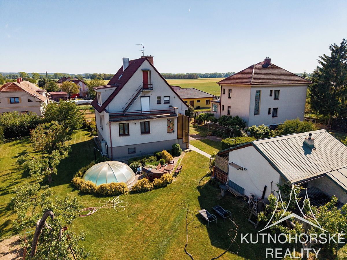 Prodej rodinného domu 129 m², pozemek 5721 m² – fotografie 3