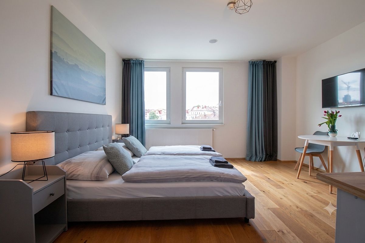 Pronájem bytu 1+kk 27 m²