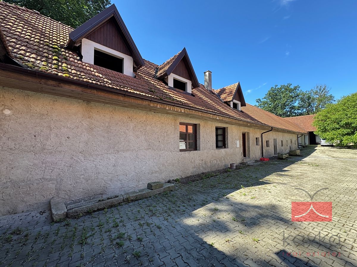 Prodej zemědělské usedlosti 1250 m², pozemek 1641 m² – fotografie 5