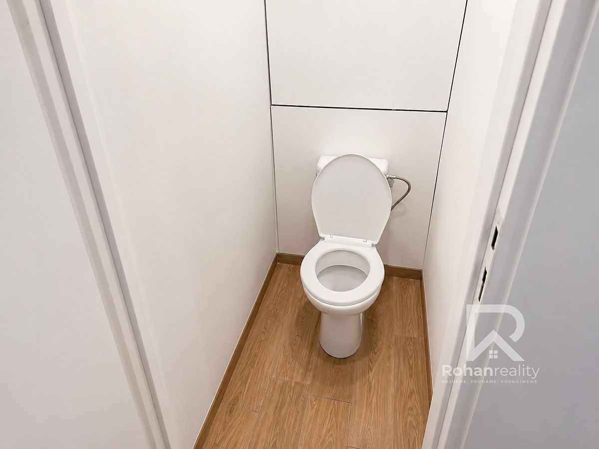 Pronájem bytu 1+kk 30 m² – fotografie 5