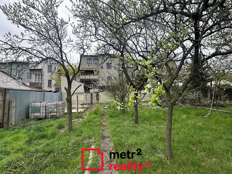 Prodej rodinného domu 300 m², pozemek 806 m², Olomouc – náhled fotky 3