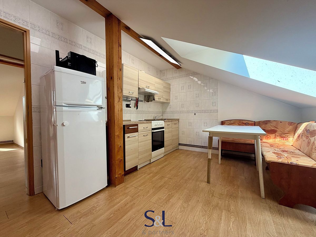 Pronájem bytu 2+1 59 m² – fotografie 2