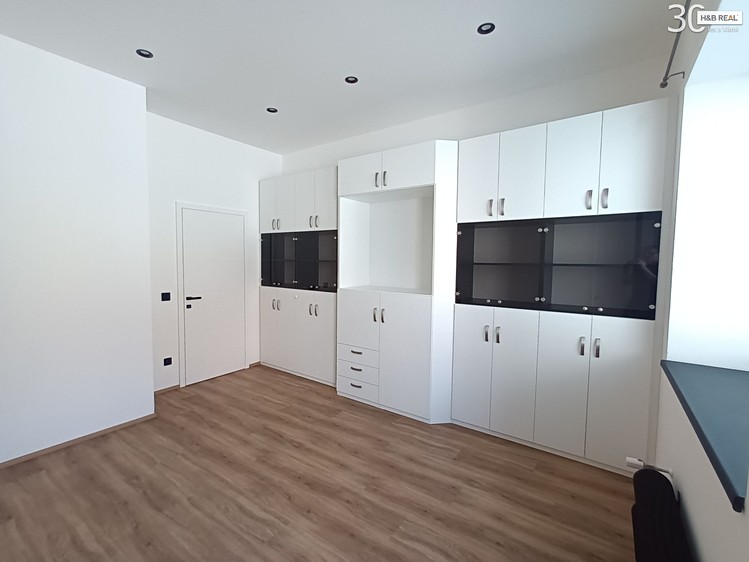 Pronájem komerčního prostoru, 58 m² (7 z 19)