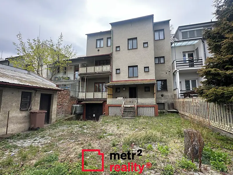 Prodej rodinného domu 300 m², pozemek 806 m², Olomouc – náhled fotky 2