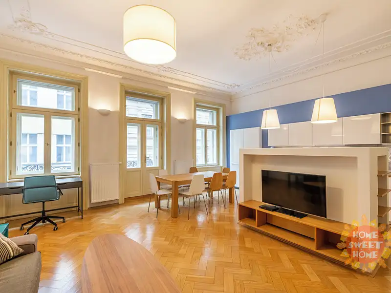 Pronájem bytu 3+kk 116 m², Praha – náhled fotky 1