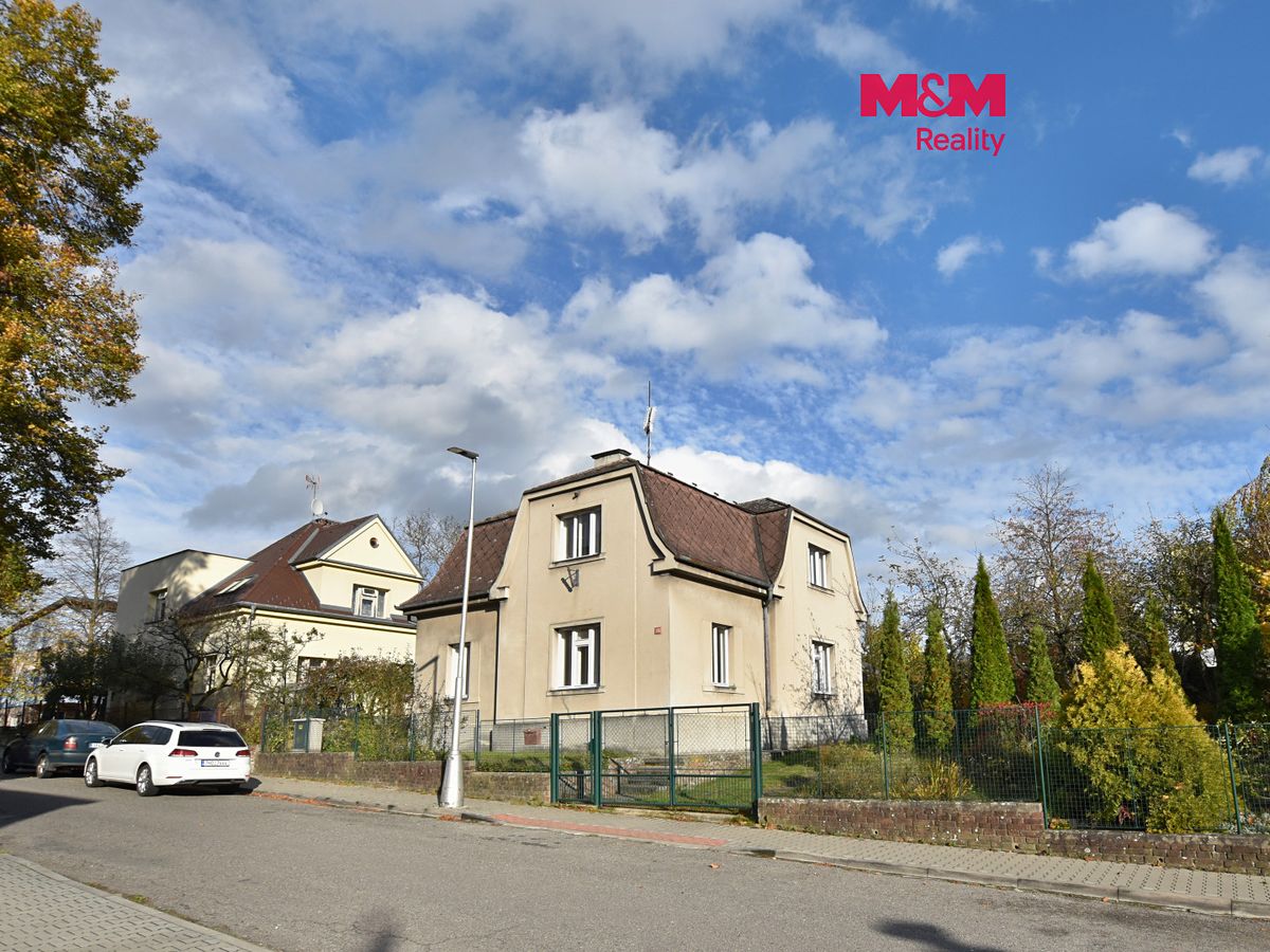 Pronájem rodinného domu 128 m², pozemek 569 m²