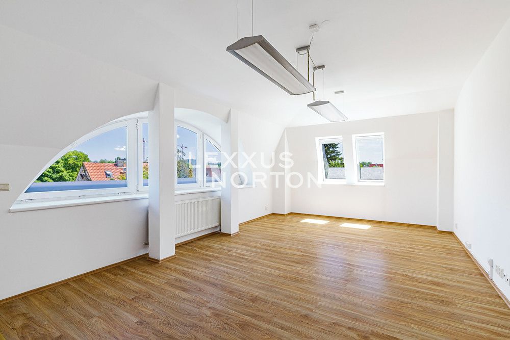 Pronájem bytu 4+1 129 m²