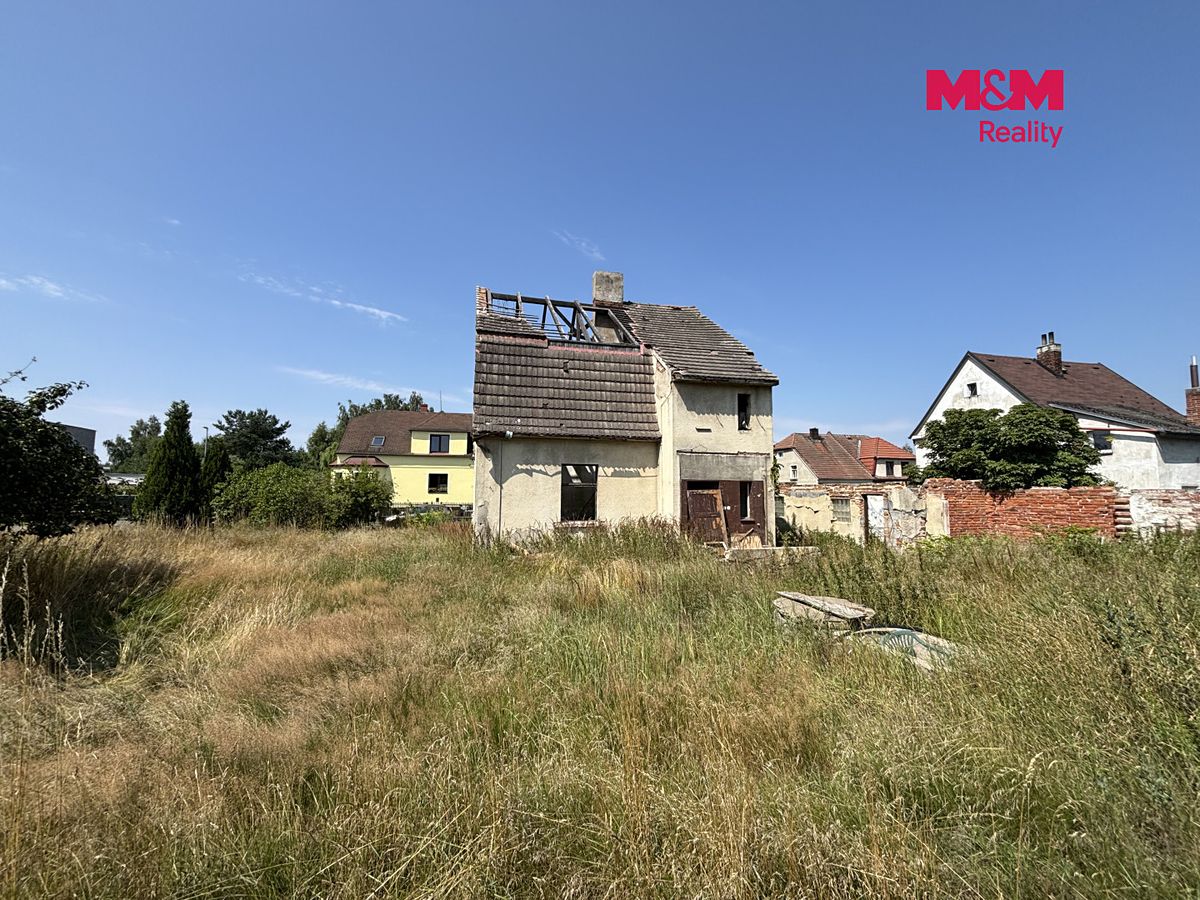 Prodej rodinného domu 186 m², pozemek 849 m² – fotografie 5