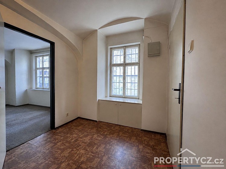 Gewerbefläche zum Kauf, 143 m² (25 von 59)