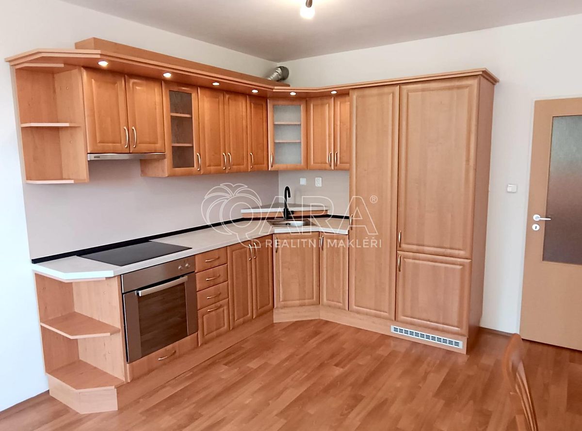 Pronájem bytu 2+kk 54 m²