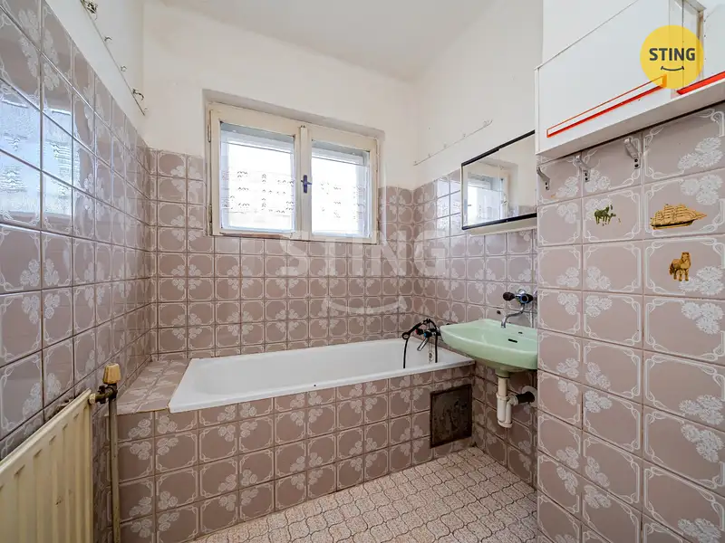 Prodej rodinného domu 610 m², pozemek 1212 m², Petřvald – náhled fotky 3