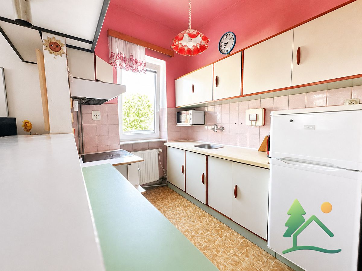 Prodej rodinného domu 140 m², pozemek 415 m² – fotografie 2