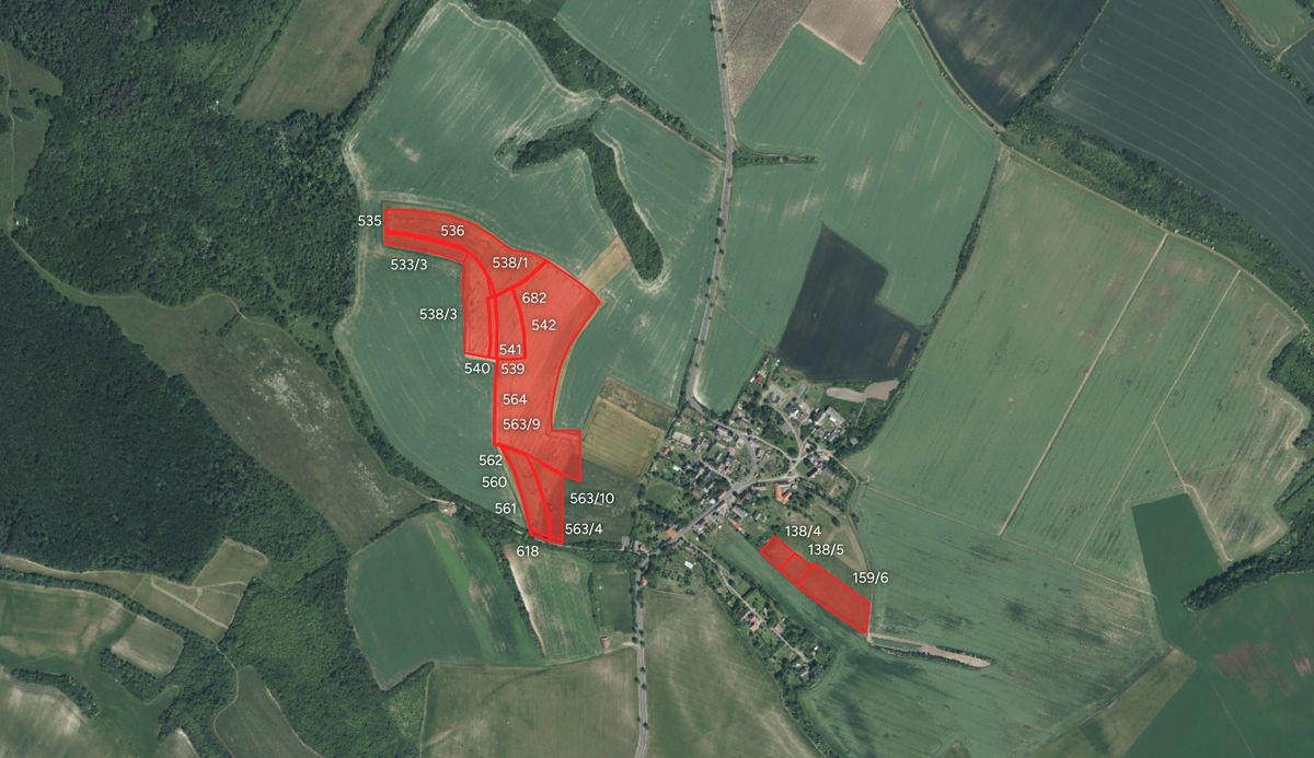 Prodej pole 104397 m², Chotiněves – fotka 1 z 3