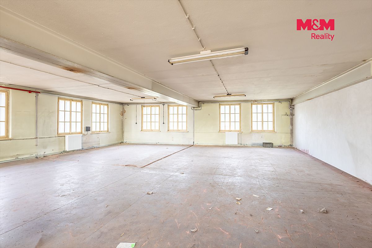 Pronájem výrobní haly, prostoru 5000 m² – fotografie 2