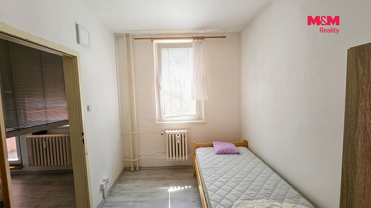 Pronájem bytu 1+1 27 m² – fotografie 2