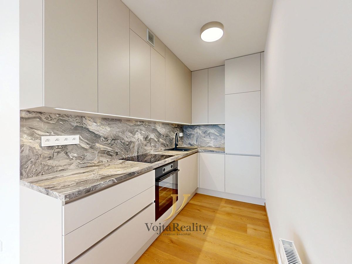 Pronájem bytu 2+kk 44 m²