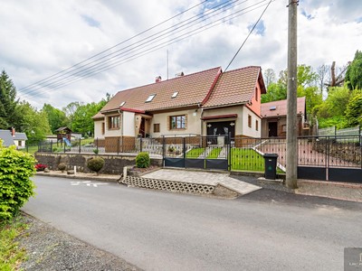 Prodej  vícegeneračního domu 214 m², pozemek 1 338 m²