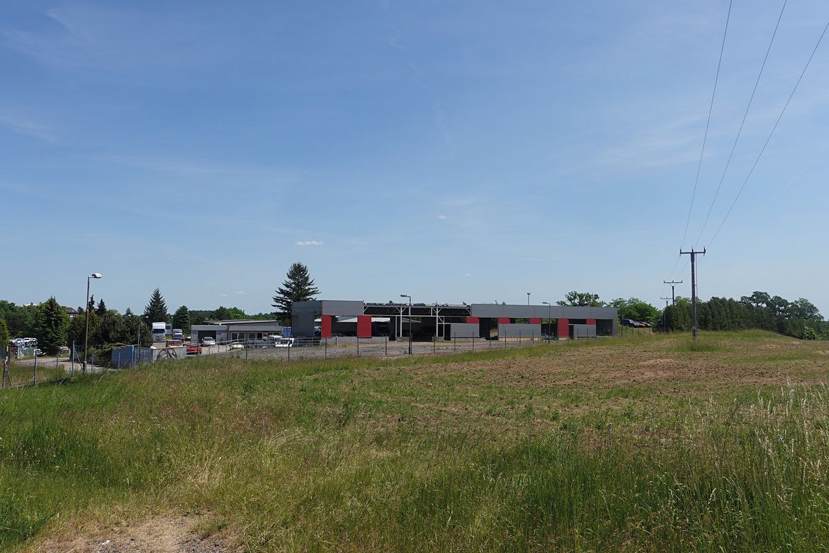 Prodej komerční nemovitosti 23612 m², Týnec nad Labem – fotka 1 z 3