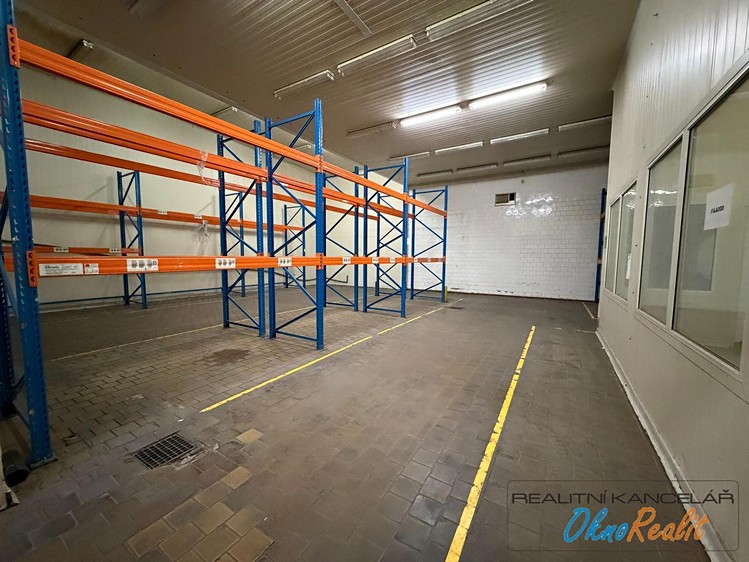 Pronájem komerčního prostoru, 200 m² (42 z 50)