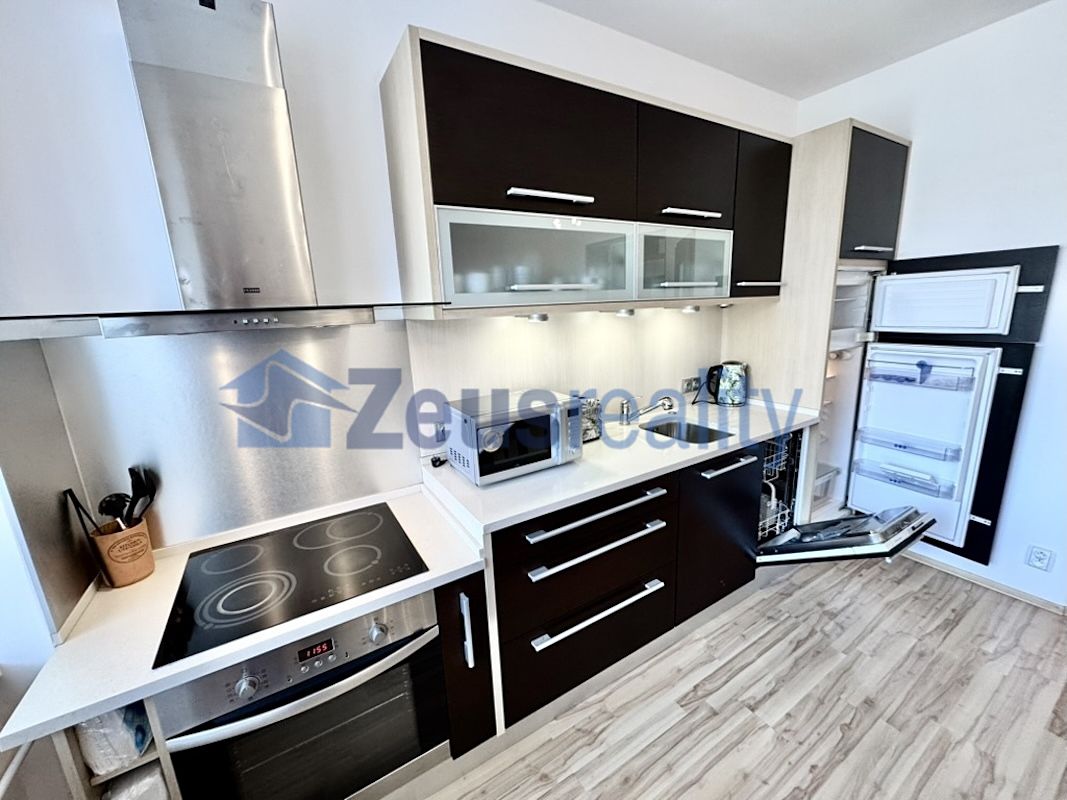 Pronájem bytu 2+kk 64 m²