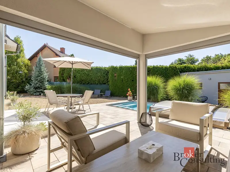 Prodej rodinného domu 165 m², pozemek 520 m², Kobylnice – náhled fotky 2