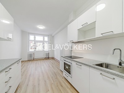 Квартира 3+1 в оренду, 120 м² (2 з 12)