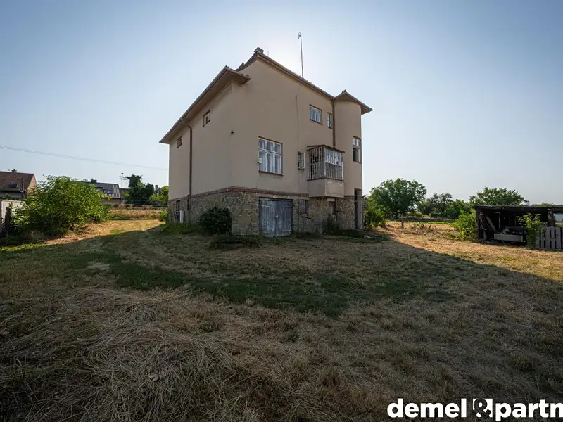 Prodej vily 309 m², pozemek 2242 m², Křenovice – náhled fotky 3