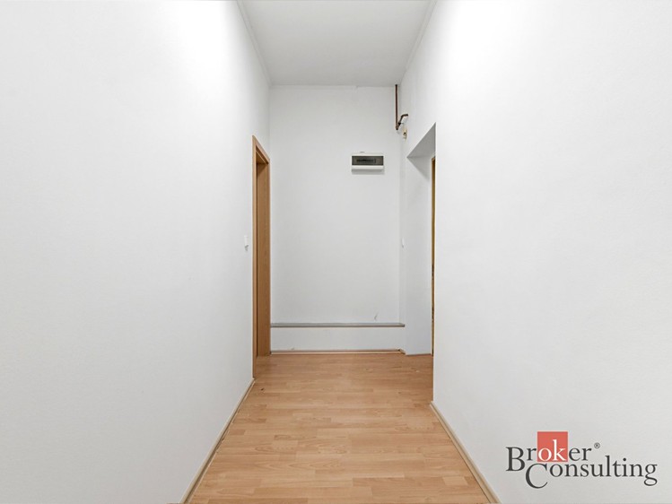 Квартира 1+kk в оренду, 42 м² (9 з 14)