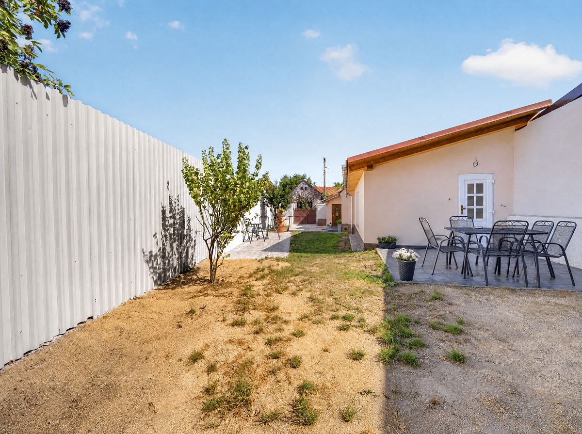 Prodej rodinného domu 73 m², pozemek 260 m² – fotografie 3
